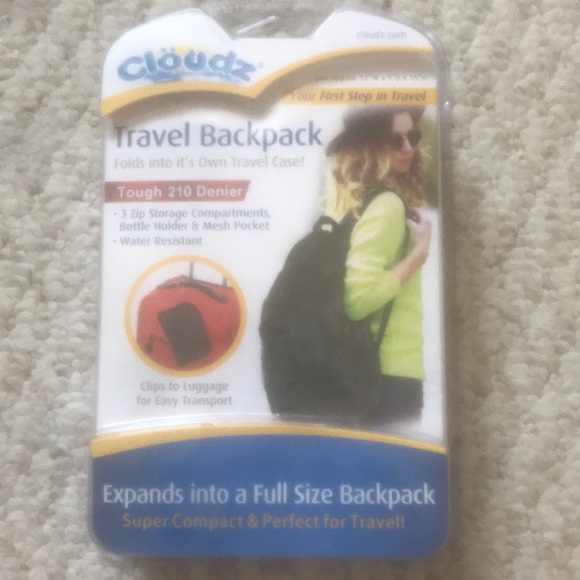 cloudz travel backpack